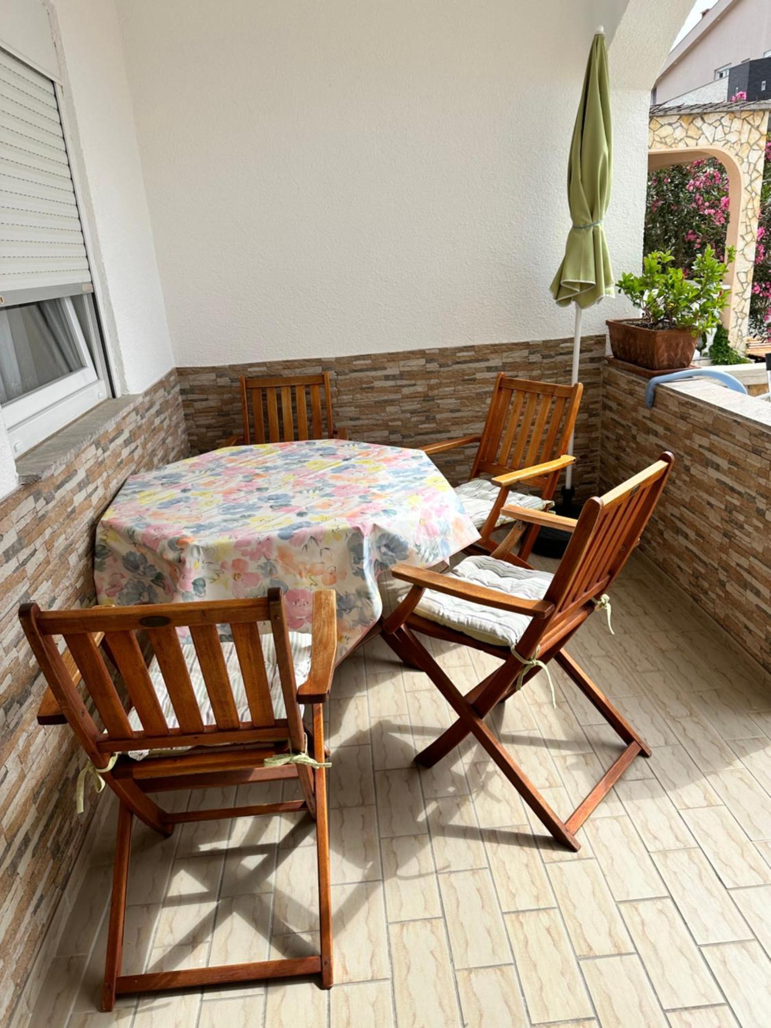 Apartments Kristina Vir Ngoại thất bức ảnh